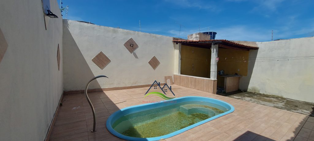Casa á venda na  Aruana  com piscina – Aracaju/SE