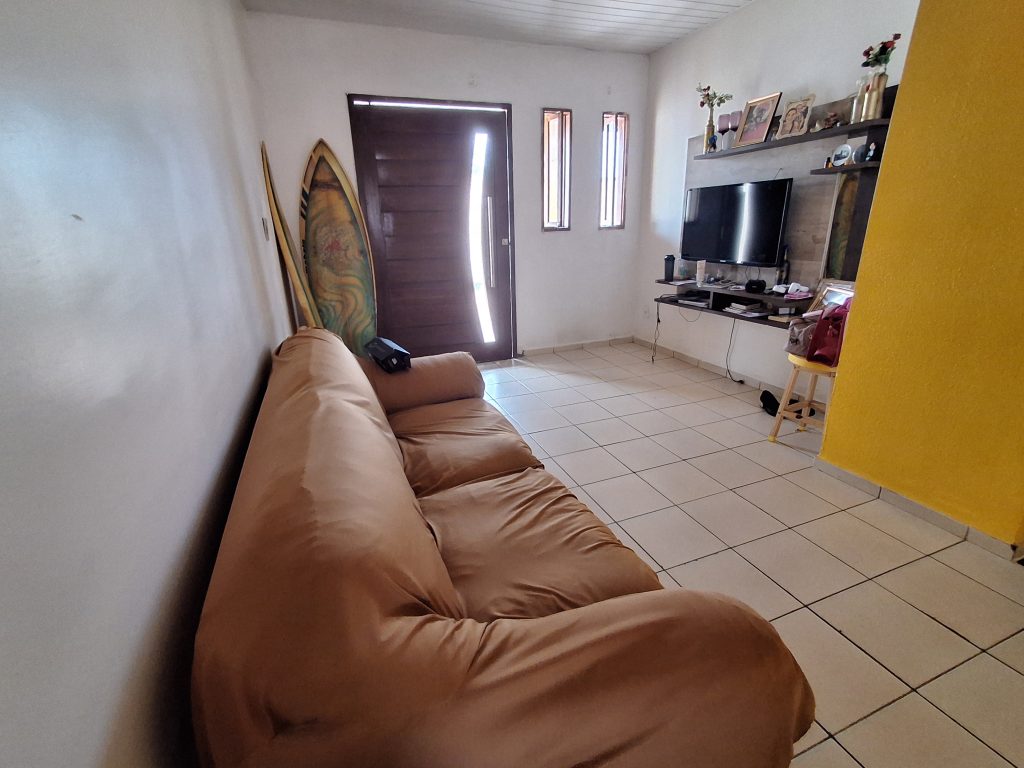 Casa com 3 quartos na aruana –  venda