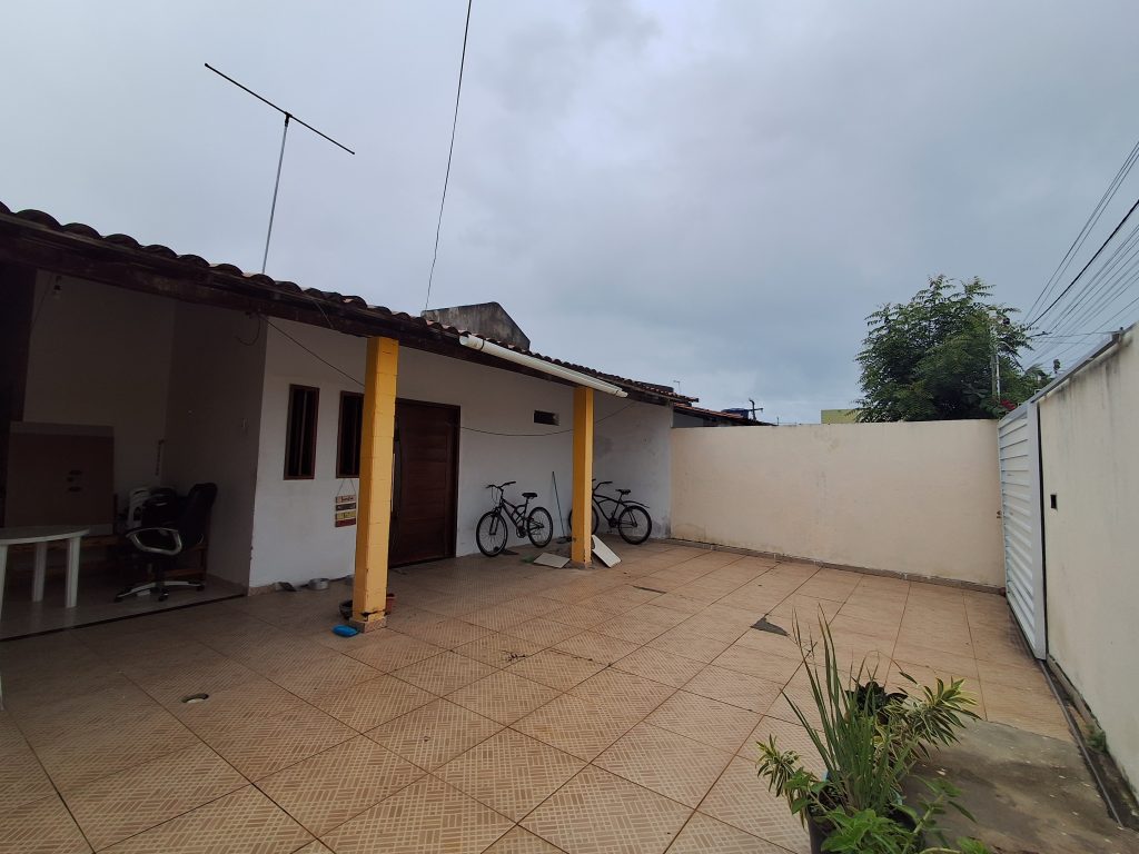 Casa com 3 quartos na aruana –  venda