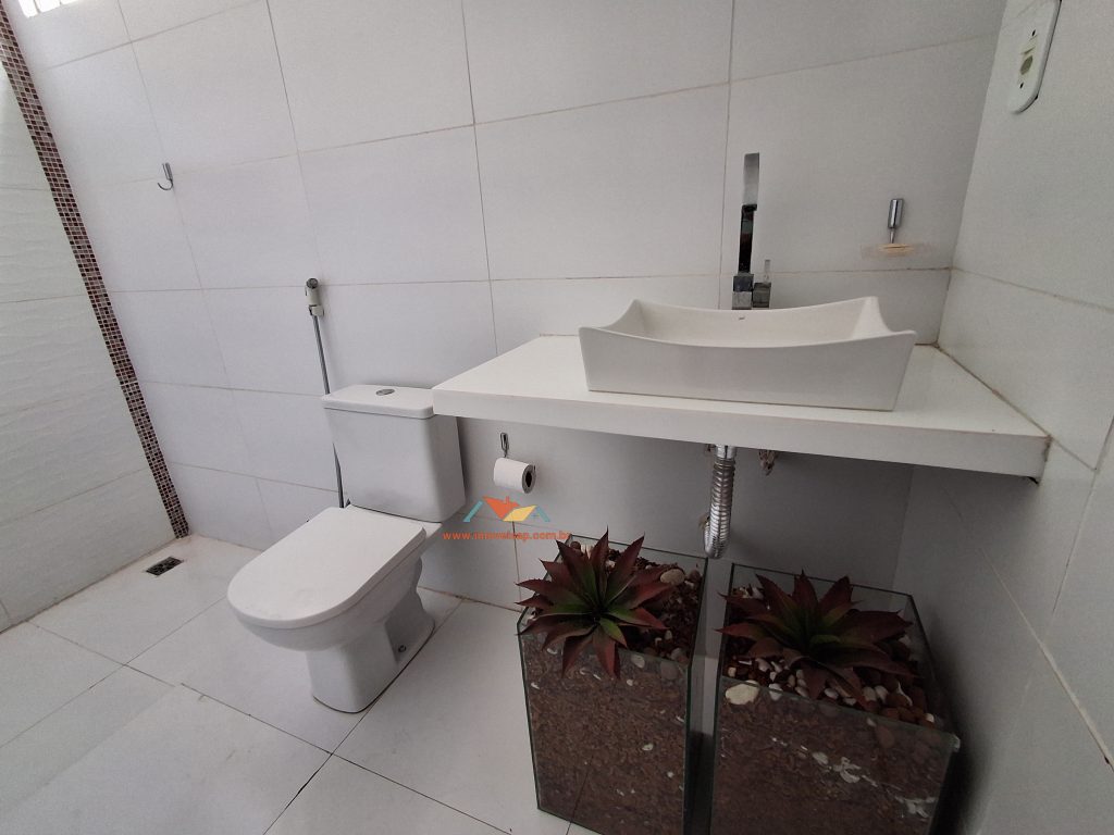 Casa excelente com 4 quartos no Salgado Filho – Aracaju