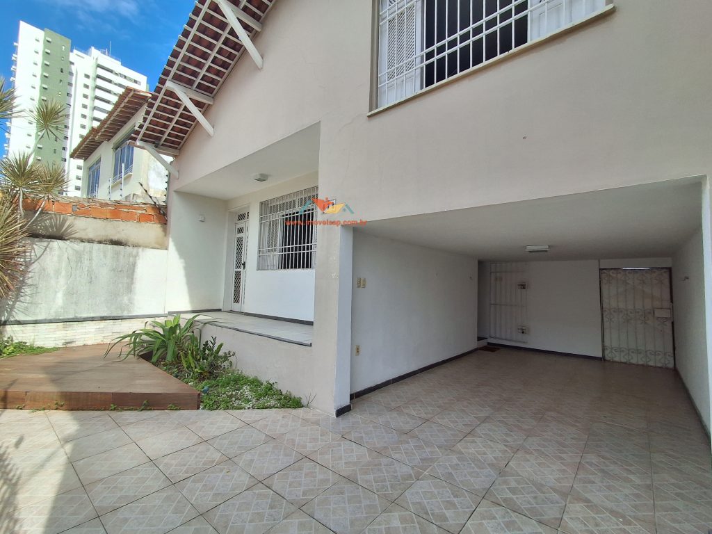 Casa excelente com 4 quartos no Salgado Filho – Aracaju