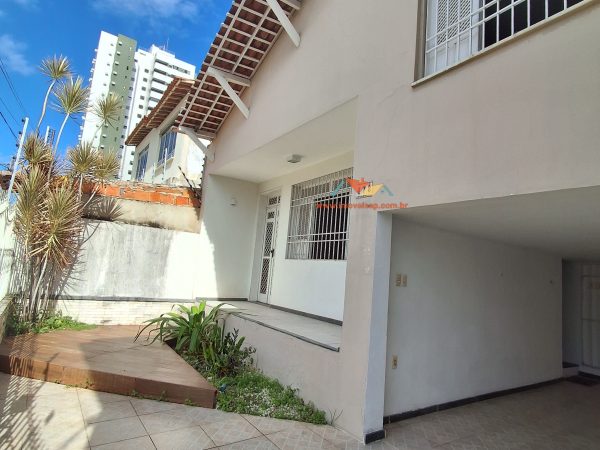 Casa excelente com 4 quartos no Salgado Filho – Aracaju