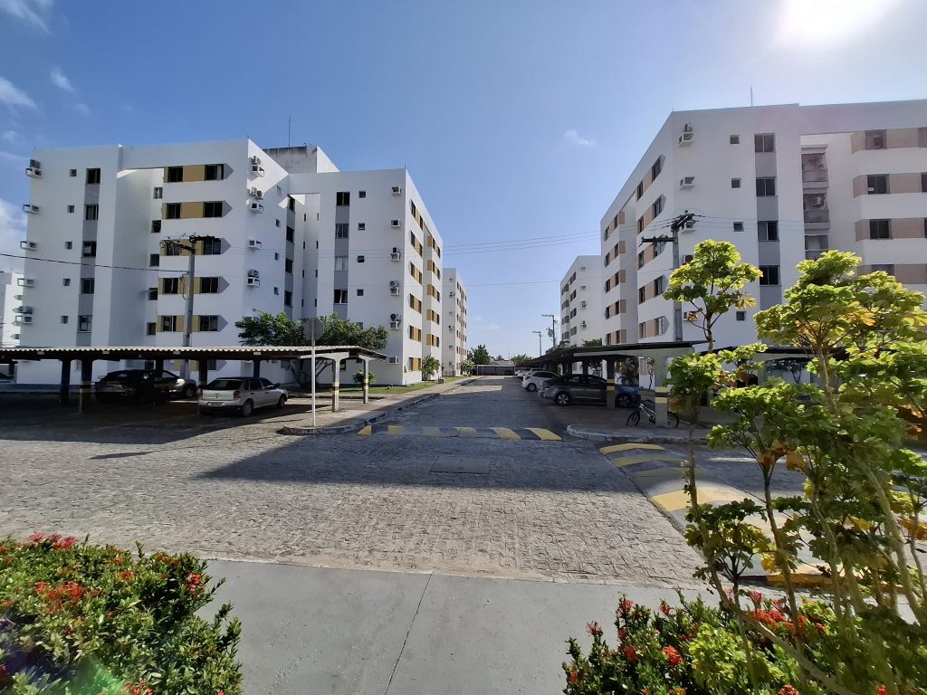 Apartamento com 3 quartos – á venda na Aruana