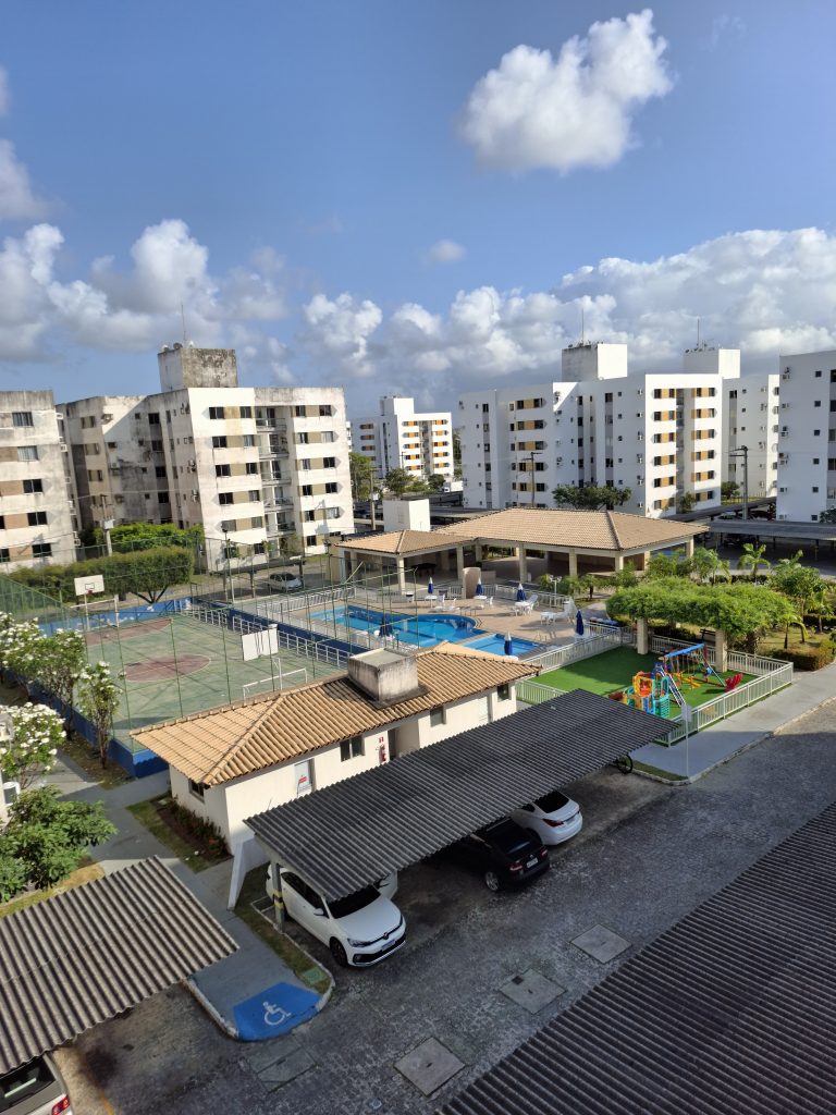 Apartamento com 3 quartos – á venda na Aruana