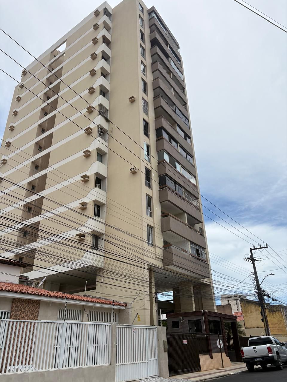 Apartamento no cento com 2 quartos
