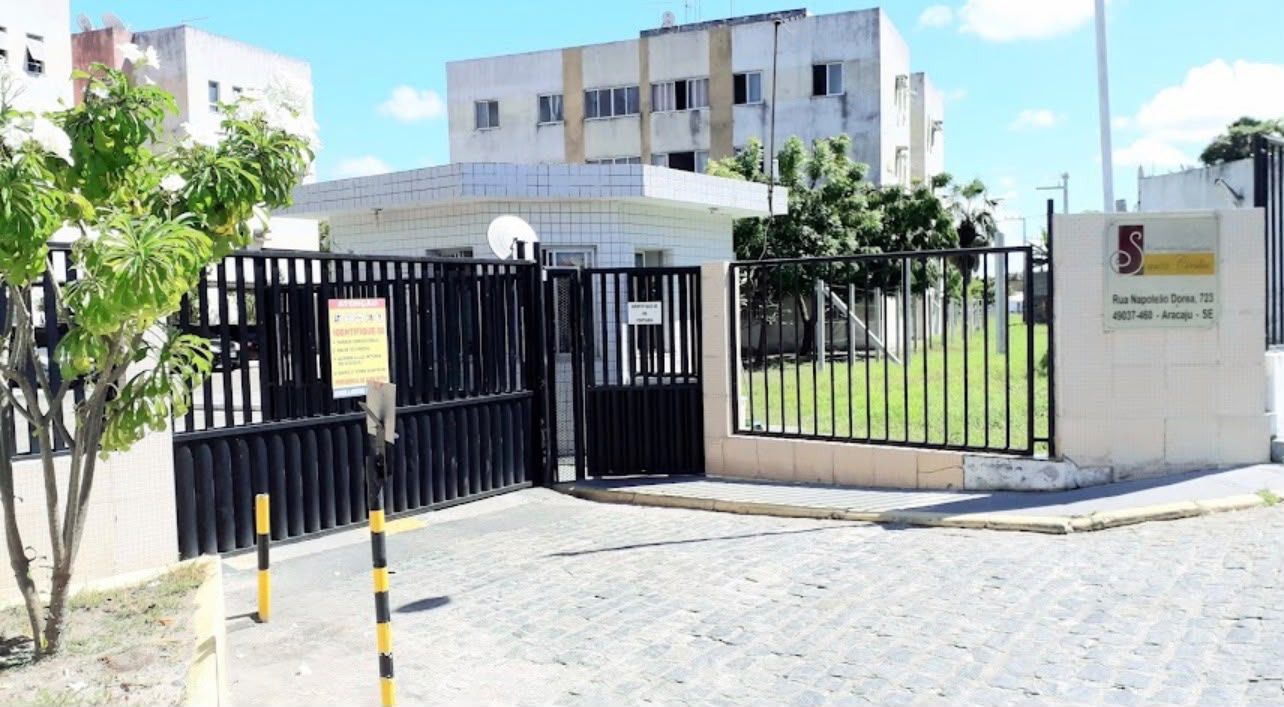 Apartamento com 3 Quartos (1 Suíte) na Atalaia – 900m da Passarela do Caranguejo